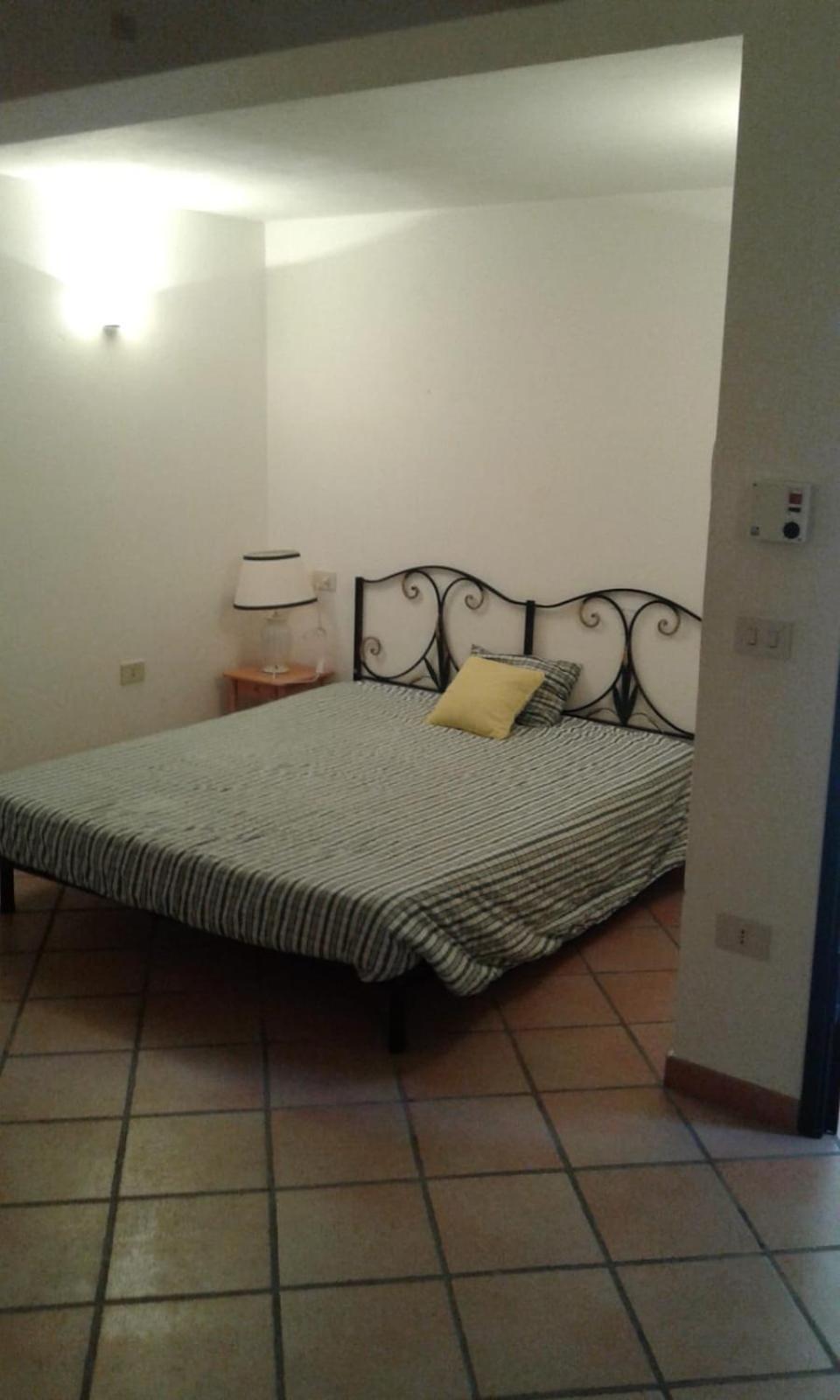 Monolocale In Villa Centrale Λα Μανταλένα Εξωτερικό φωτογραφία